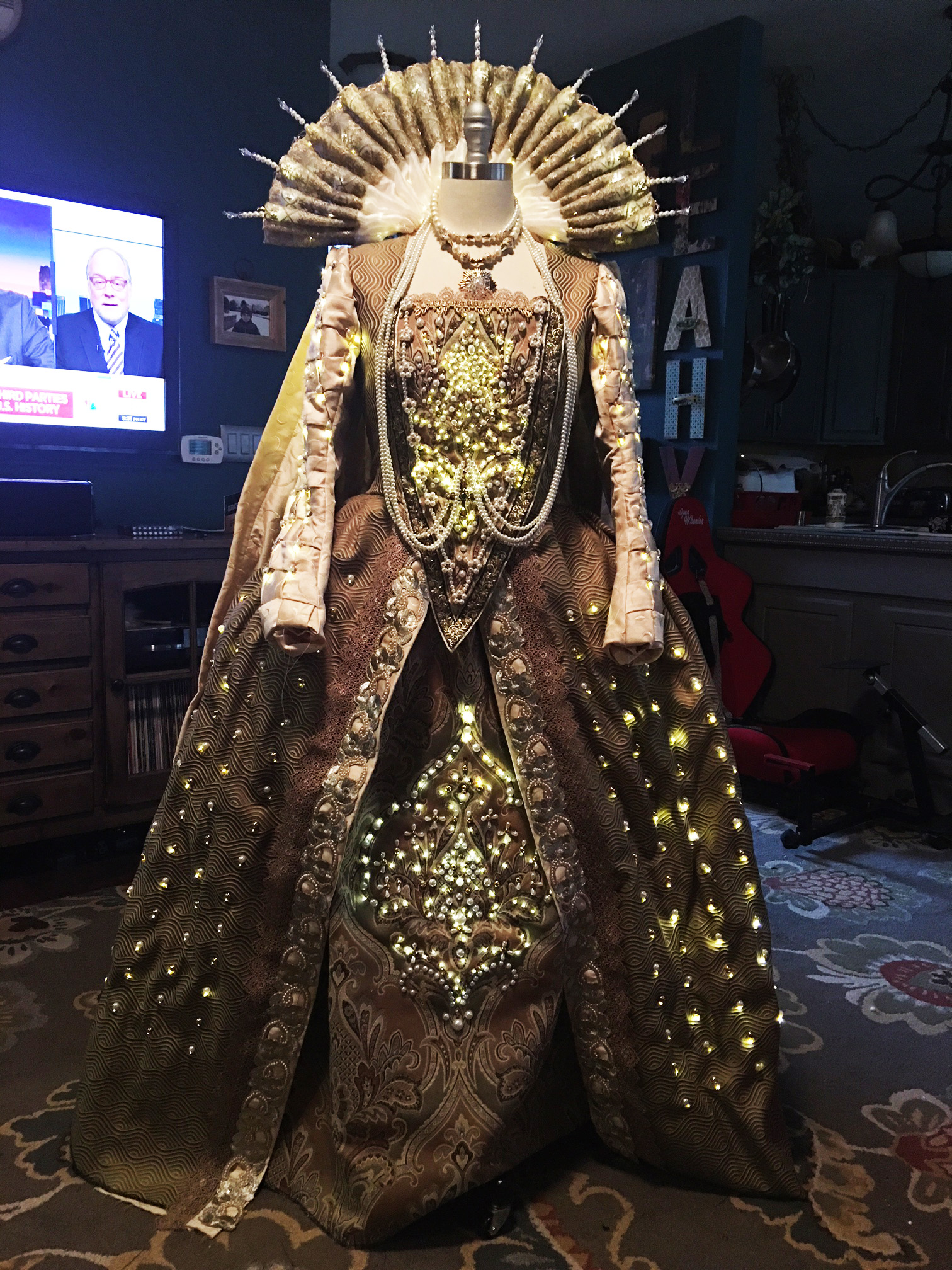 Wearable Art & Cosplay Fashion Show project image